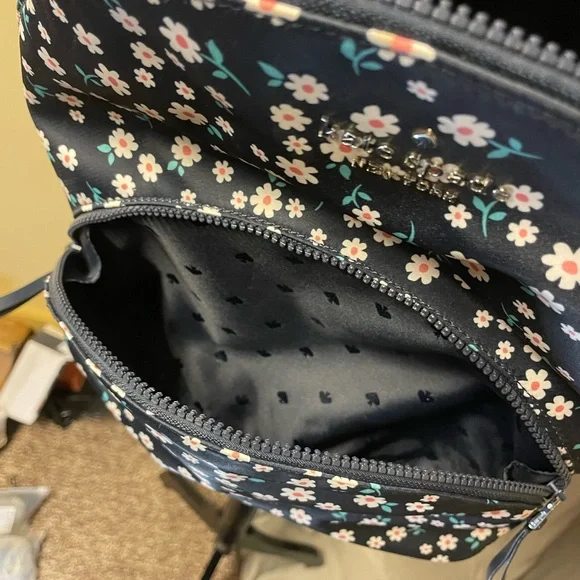 NWOT Kate Spade Dark Blue Daisy Nylon Karissa Backpack - Picture 11 of 12